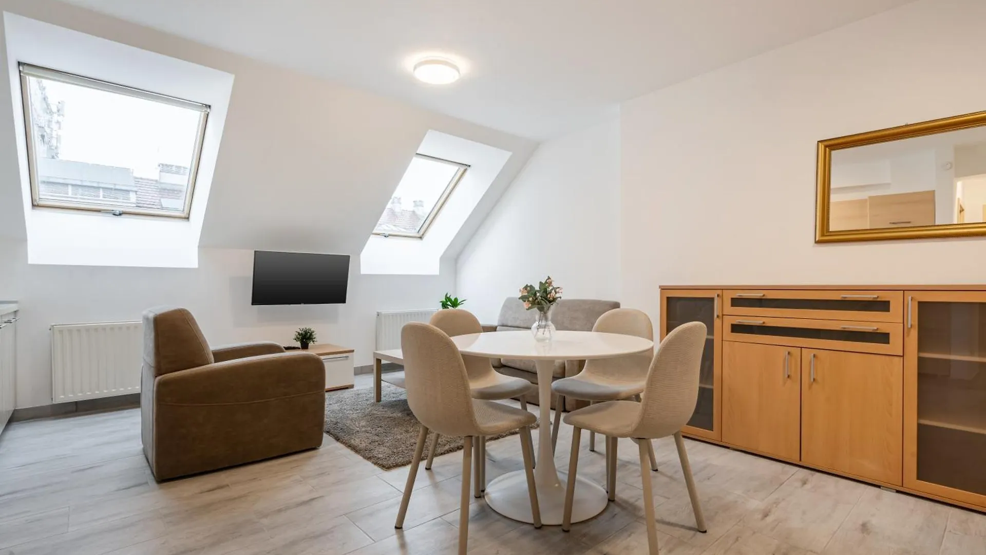 Apartment D16 - Gozsdu Garden Residence - Best Location By Bqa Budapest