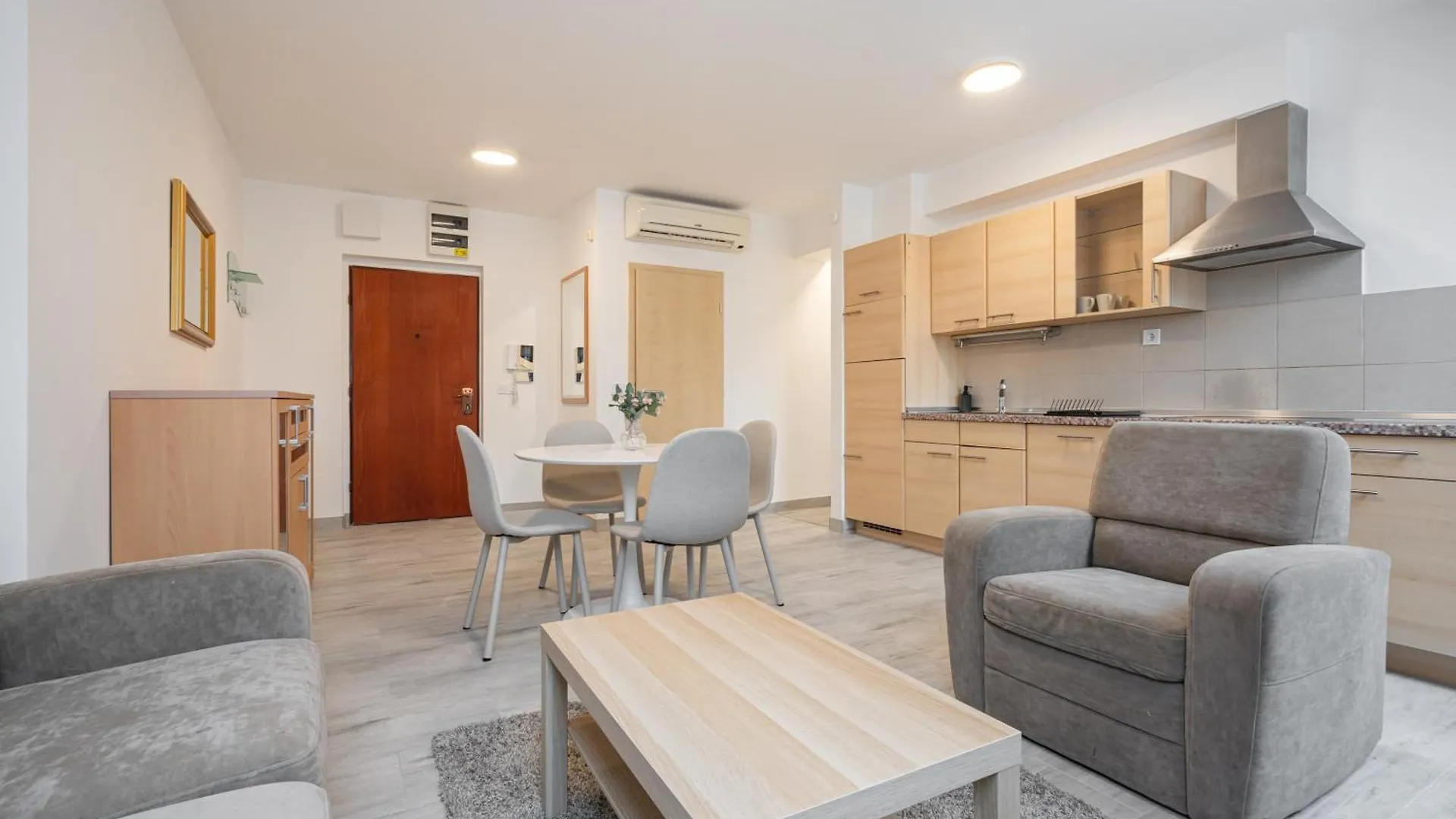 D16 - Gozsdu Garden Residence - Best Location By Bqa location